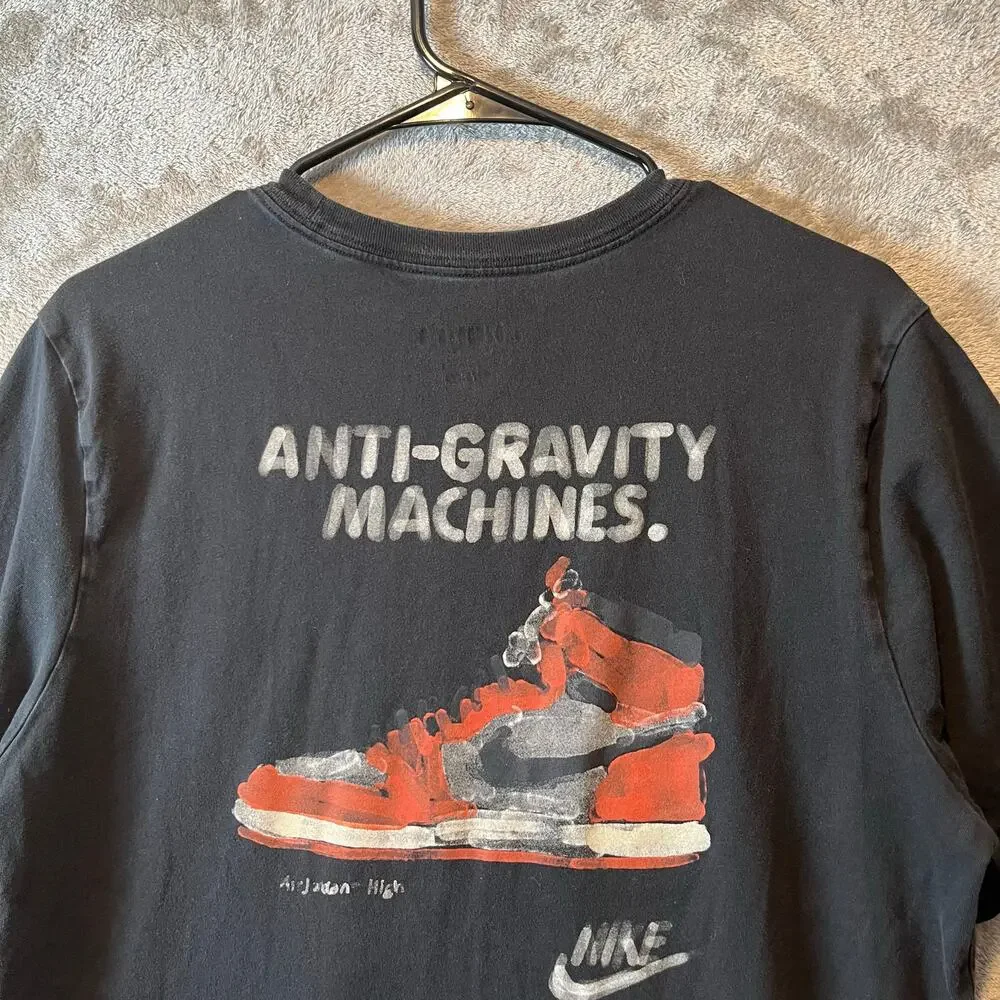 Air Jordan T-shirt XL Fd7029-010 Size Large Black‎ Red